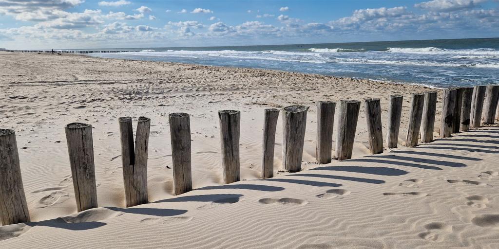 Buhnen am Nordseestrand